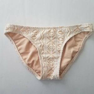 NWOT Xhilaration cream bikini bottom size x small